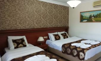 Koray Hotel