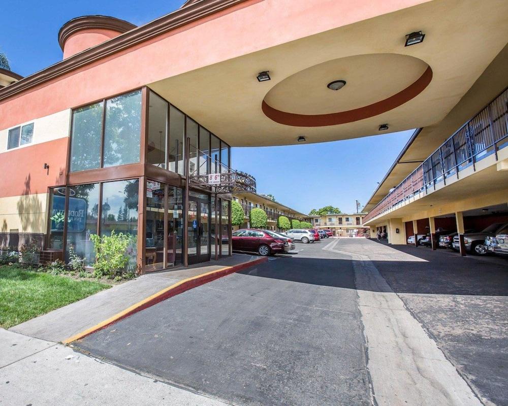 Motel 6-Anaheim, CA - Convention Center