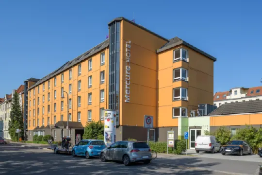 Mercure Hotel Berlin City West Hôtels à proximité de : Stadium Wittenau
