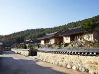 Gurye Unjoru Makdungi Hanok Stay Hotels in Gurye