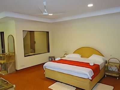 The Hornbill Residency