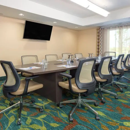 Candlewood Suites Columbia Hwy 63 & I-70 by IHG