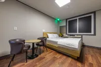 Seongju Mirrortel