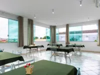 OYO Hotel Cosmópolis, Sao Paulo Hotel di Holambra