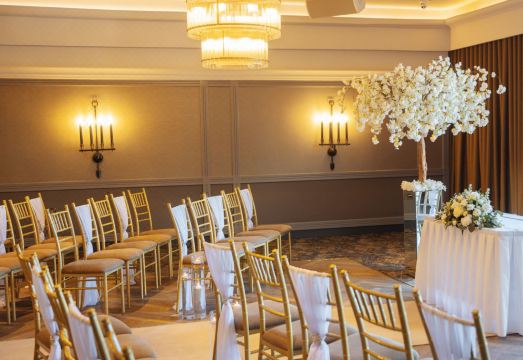 2. 레드허스트 호텔..