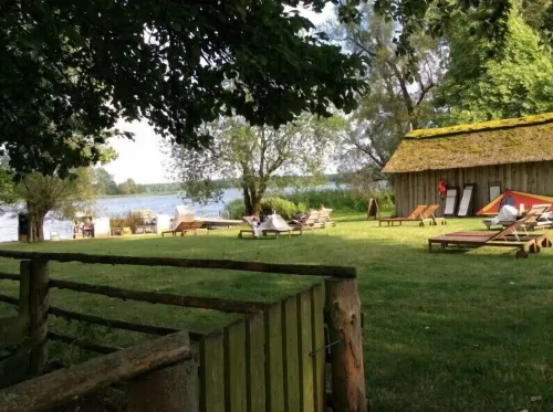 Seehotel am Neuklostersee Hotels in Warin