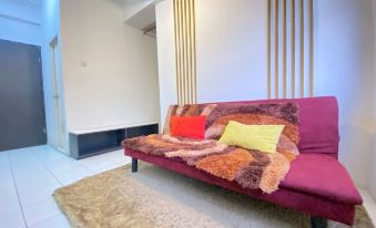 Stylish & Bright 1Br Apartment at Grand Asia Afrika Residence