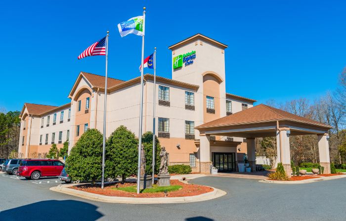 Holiday Inn Express & Suites ALBEMARLE by IHG