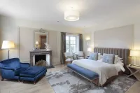Chateau la Cheneviere Hotels in Port-en-Bessin-Huppain
