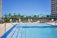 Tru by Hilton Pompano Beach Pier - Swimmingpools