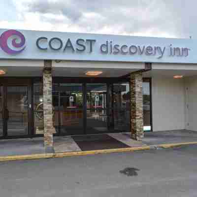 Coast Discovery Inn Hotel Exterior