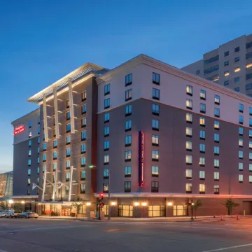Hampton Inn and Suites Tulsa Downtown