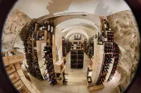 Locanda Don Serafino Historical Boutique Hotel