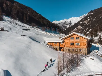 Chalet Alpenrose Bio Wellness Naturhotel Hotels in Peio