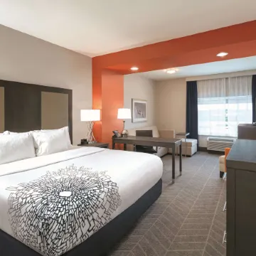 La Quinta Inn & Suites by Wyndham Opelika Auburn