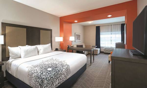 La Quinta Inn & Suites by Wyndham Opelika Auburn