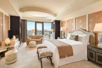 فندق سانت ريجيس القاهرة Hotels near الكنيسة الإنجيلية بالأزبكية
