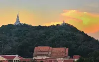 Chedi View Hostel