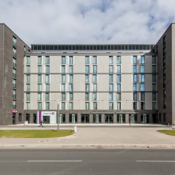 Premier Inn Frankfurt Messe Отели рядом с достопримечательностью «Галлусфиртель»