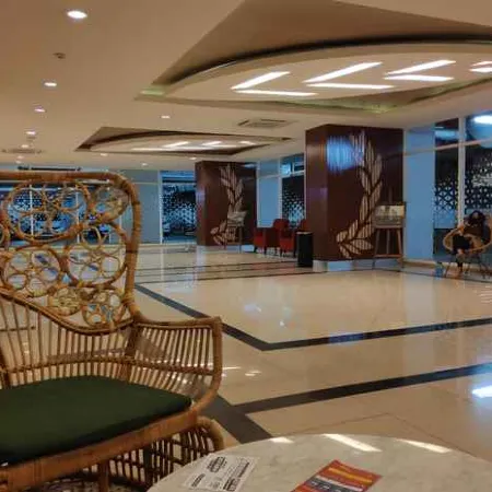 Studio Grand Kamala Lagoon by Big Property