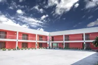 Mbm Red Sun Hotel Hotels in Сан Николас де лос Гарза