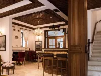 ホテル アルグジロ ジロカストラのホテル