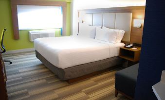 Holiday Inn Express Vancouver Airport-Richmond, an IHG Hotel