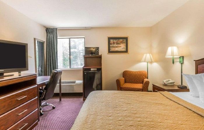 Quality Inn Pell City I-20 Exit 158
