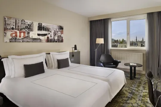 パーク プラザ ビクトリア アムステルダムの客室の様子
