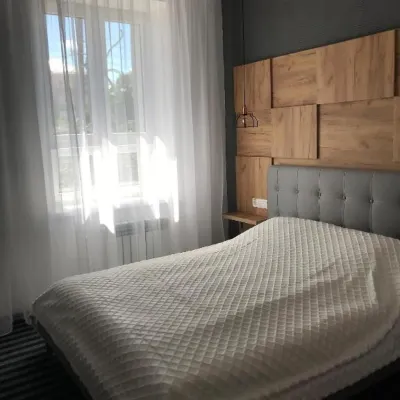 Gerkules Mini-Hotel Hotels in der Nähe von Pamyatnik Koroleve Luize