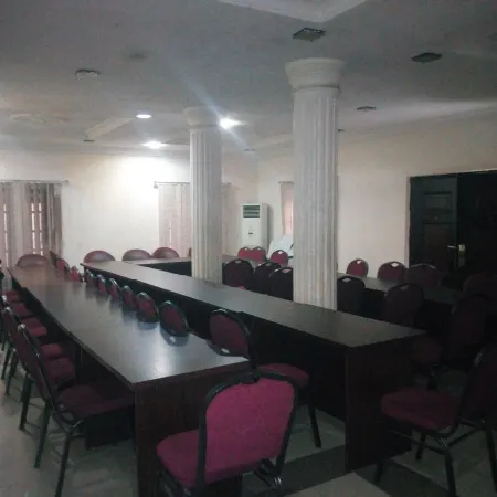 Bayse One Executive Suites and Bar