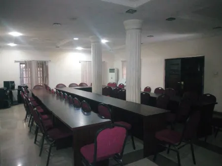 Bayse One Executive Suites and Bar