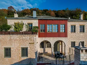 Pirrion Wellness Boutique Hotel