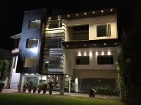 Hotel Amar Palace Hotels in Ambāla