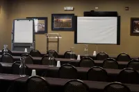 Little Missouri Inn & Suites New Town - Pet friendly
