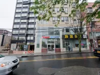 Dynasty Hotel and Suites New York LaGuardia Hotel Hotel berhampiran Lapangan Terbang LaGuardia