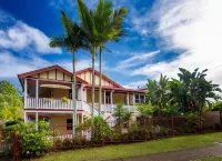 The Village B&B Hotel di Robina