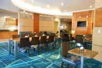 SpringHill Suites Morgantown - breakfast