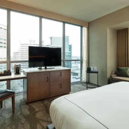 The Porter Portland, Curio Collection by Hilton