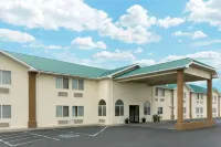 Super 8 by Wyndham Green River Hotels in Green River