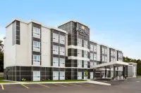 Microtel Inn & Suites Montreal Airport-Dorval QC