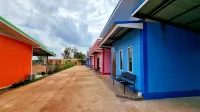 Junpen Resort Hotels in Phang Khon