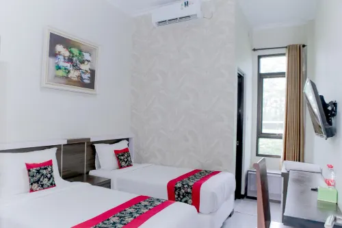 RedDoorz Syariah @ Hotel 91 Jember Hotels in Kaliwates