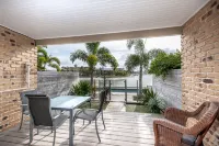 Saltwater Villas - Pet Friendly Accommodation Hôtels à : Mooloolaba
