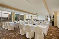 DoubleTree by Hilton Dhahran Hotels in Zahran