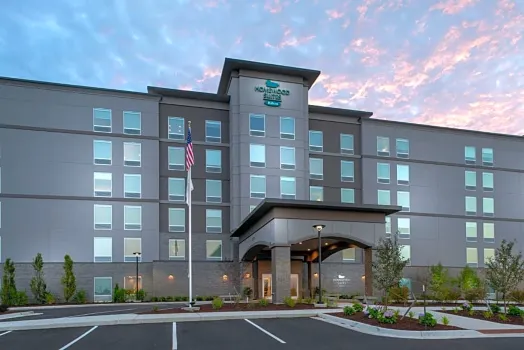 Homewood Suites by Hilton Lansing Eastwood Hotels near Davenport University-Lansing Campus