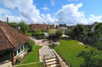 Hostellerie de la Tour d'Auxois Các khách sạn ở Saint-Agnan