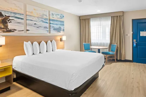 Days Inn by Wyndham San Diego-East/El Cajon Hotels in Santee