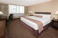 Ramada Plaza by Wyndham Calgary Downtown