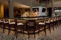DoubleTree Suites by Hilton McAllen - بار